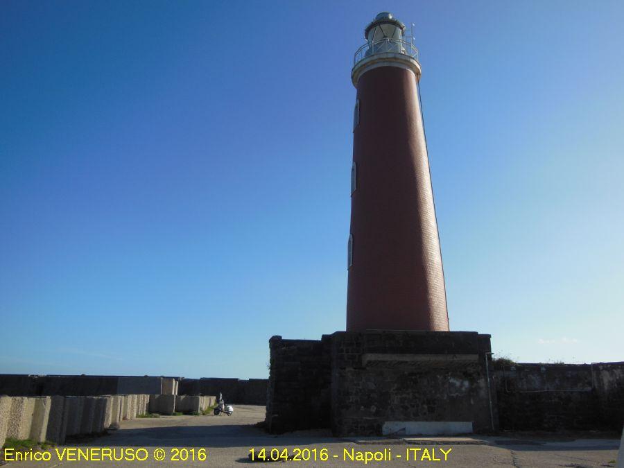 2 -ter - Faro di Napoli - Napoli lighthouse - Napoli - ITALY.jpg